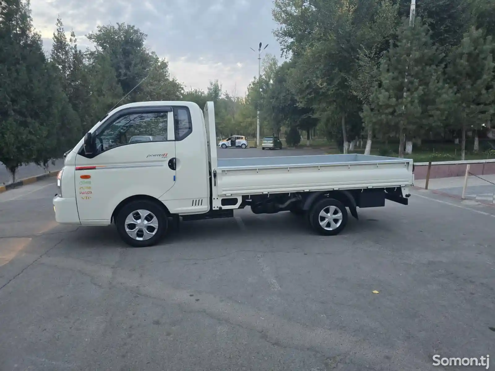 Бортовой автомобиль Hyundai Porter, 2012-5