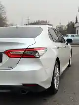 Toyota Camry, 2019-12