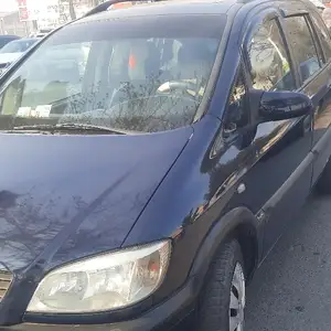 Opel Zafira, 2000