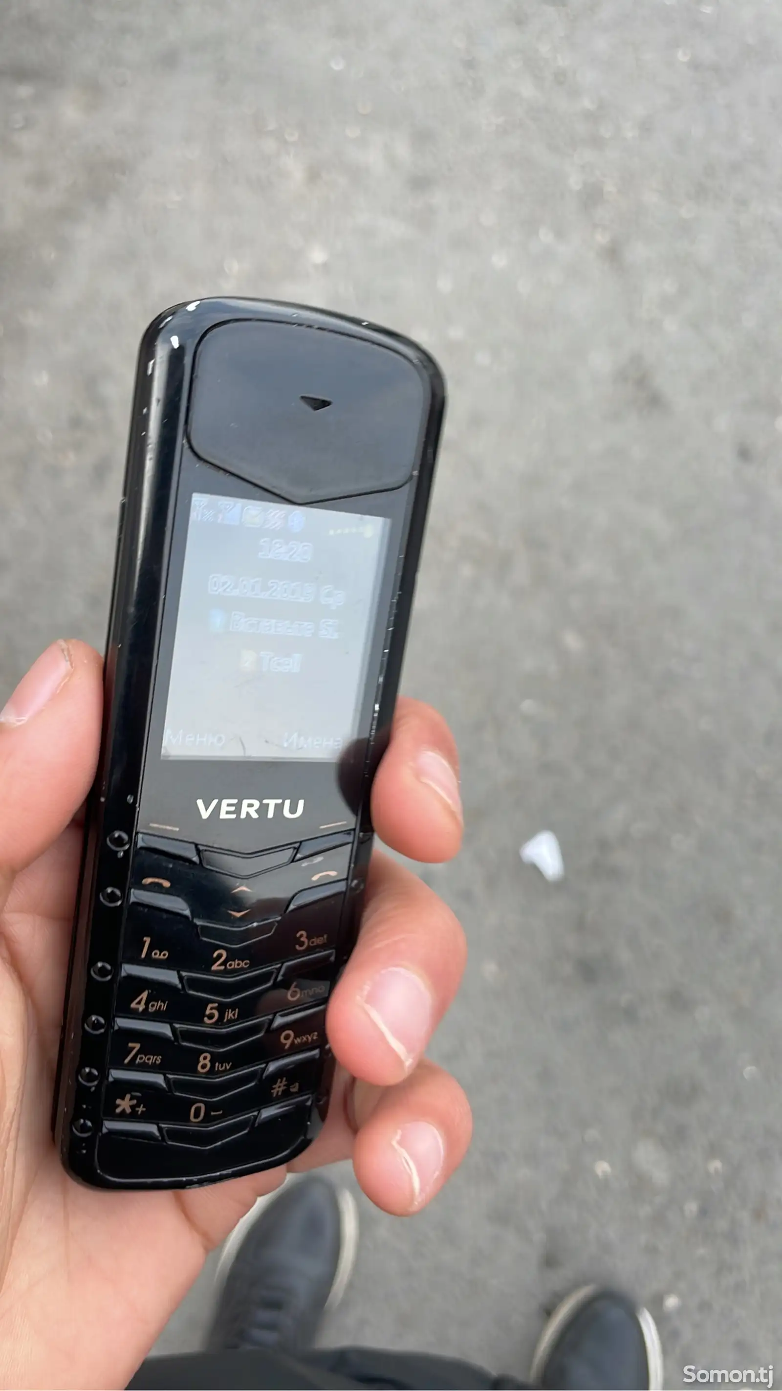 Телефон Vertu-1