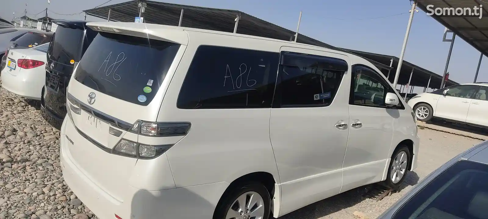 Toyota Vellfire, 2012-6