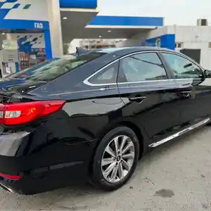 Hyundai Sonata, 2015