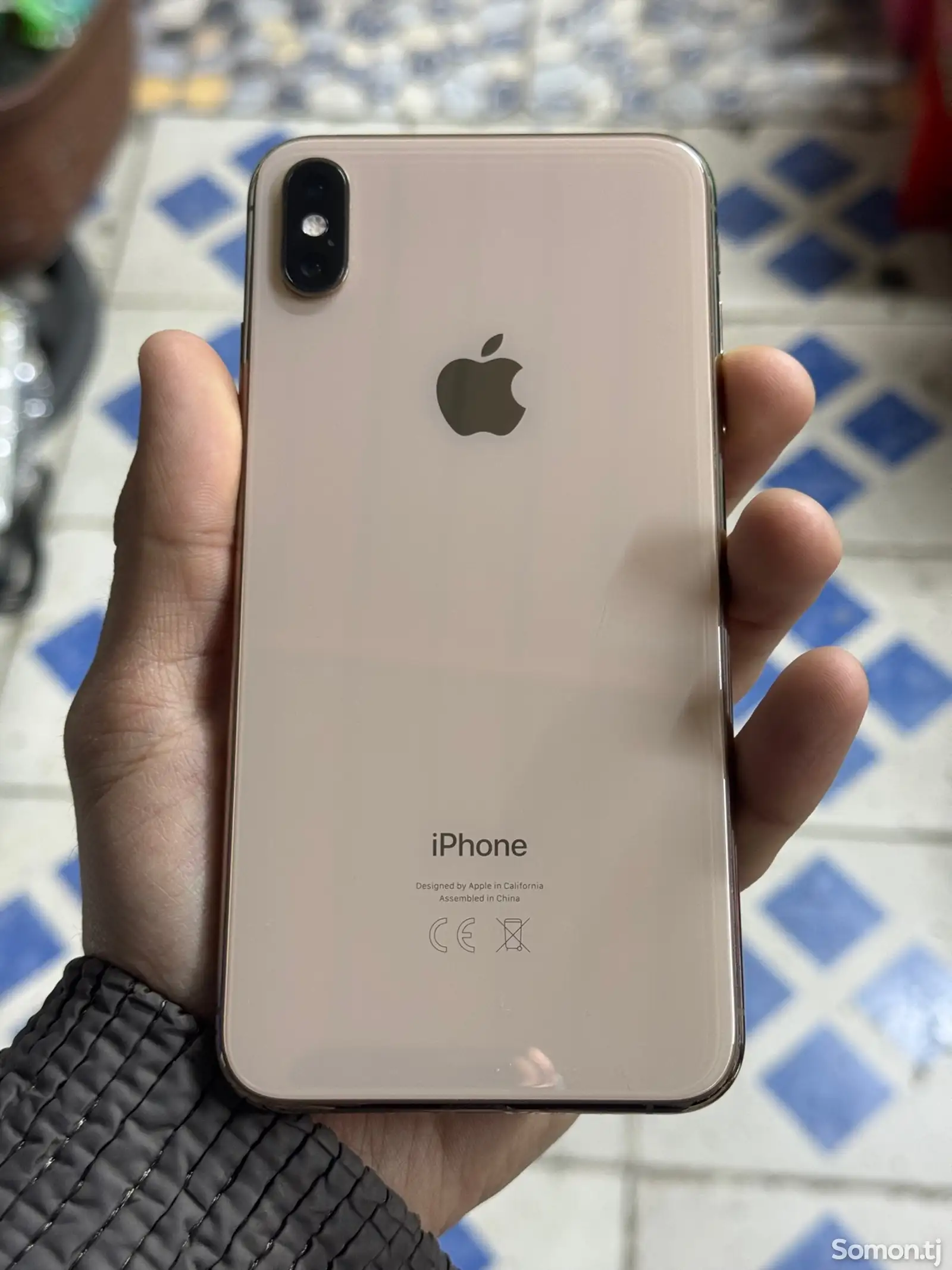 Apple iPhone Xs Max, 64 gb, Gold-1