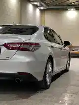 Toyota Camry, 2018-2