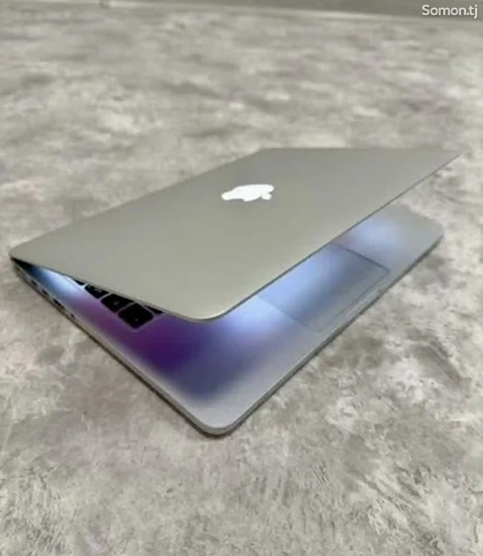 Ноутбук Apple MacBook-3