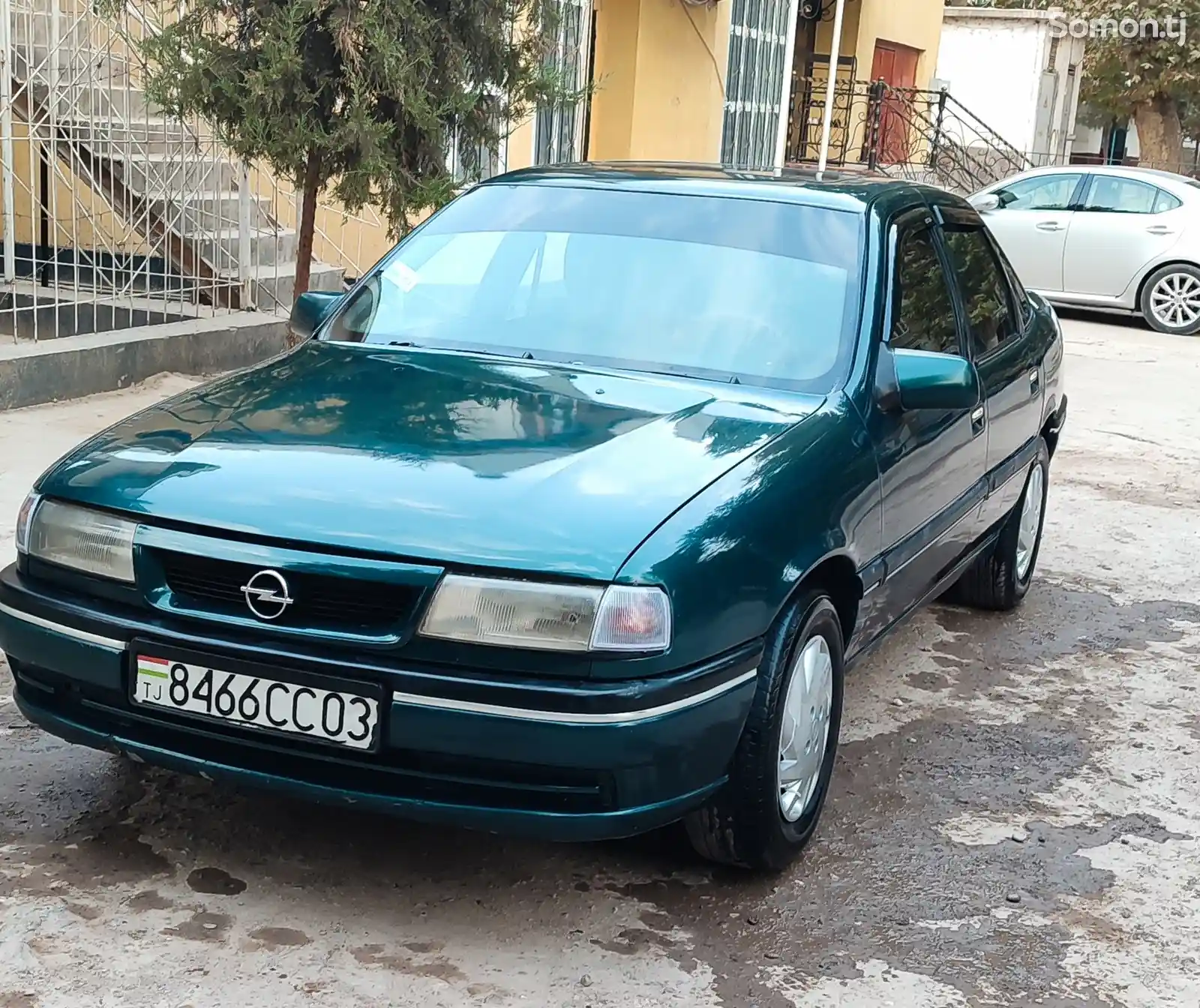 Opel Vectra A, 1995-1