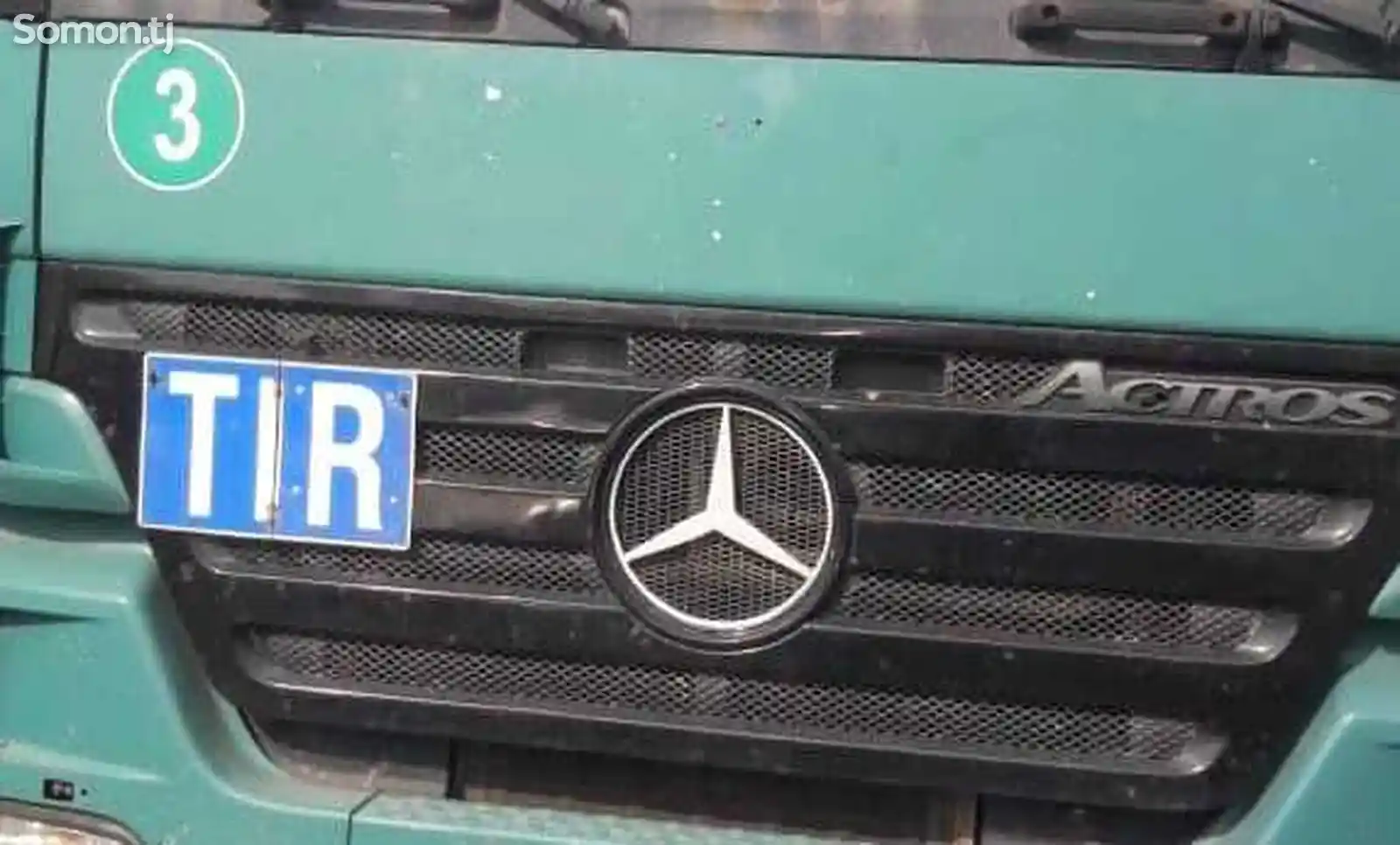Капот от Mercedes-Benz Actros-1
