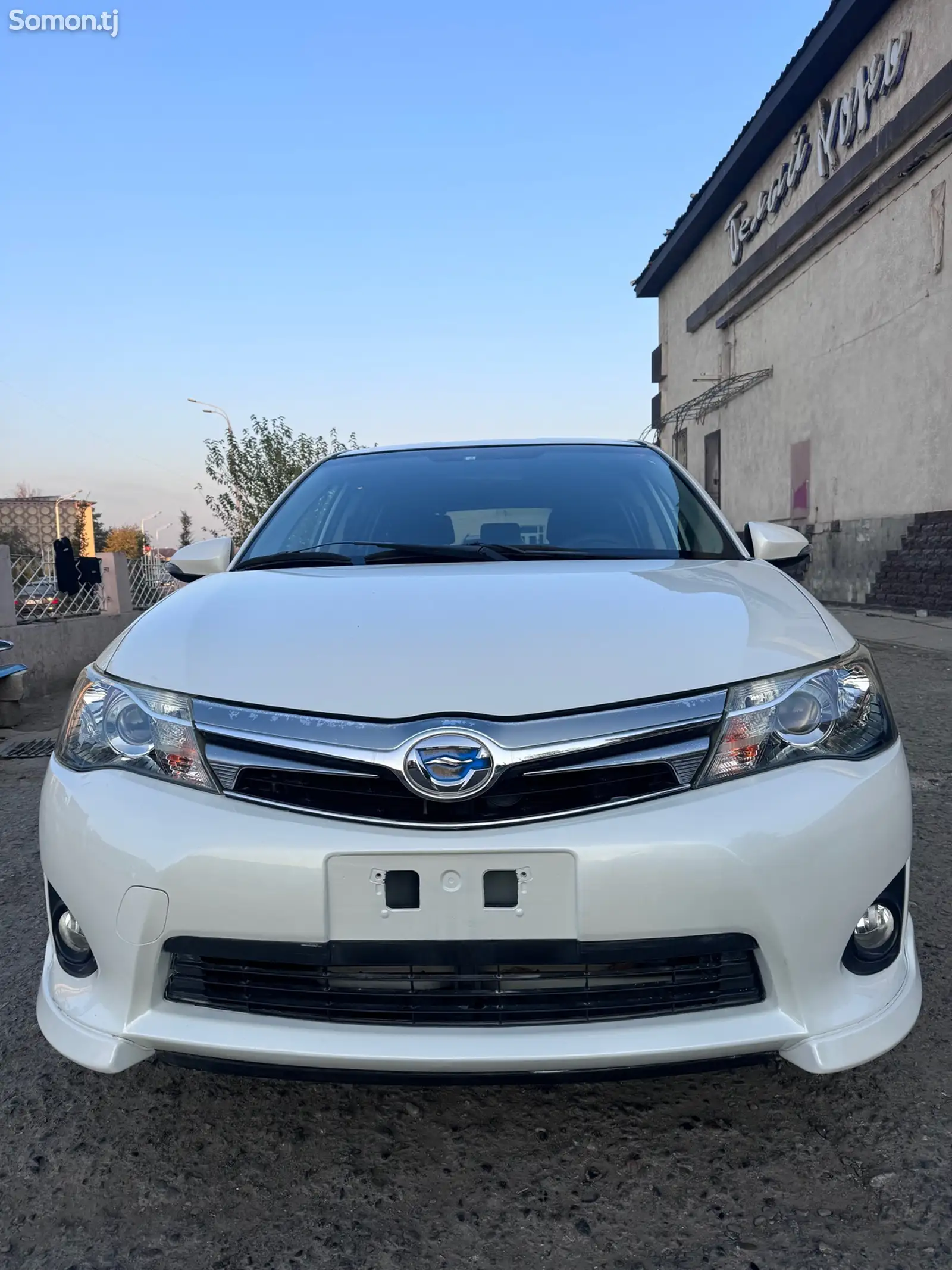 Toyota Fielder, 2014-2