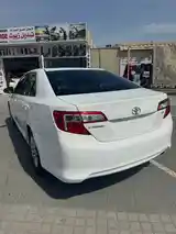 Toyota Camry, 2014-7