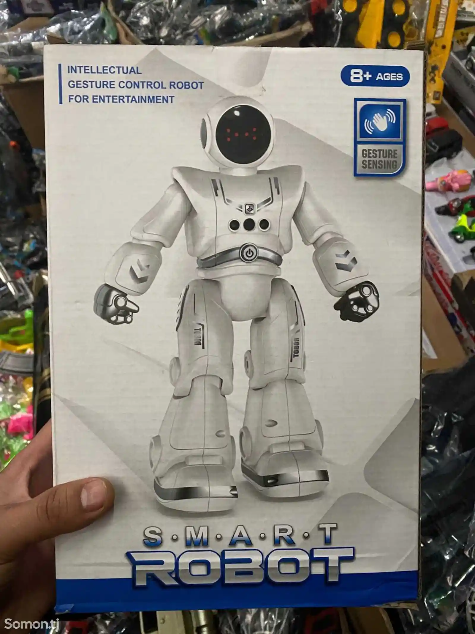 Робот игрушка-1
