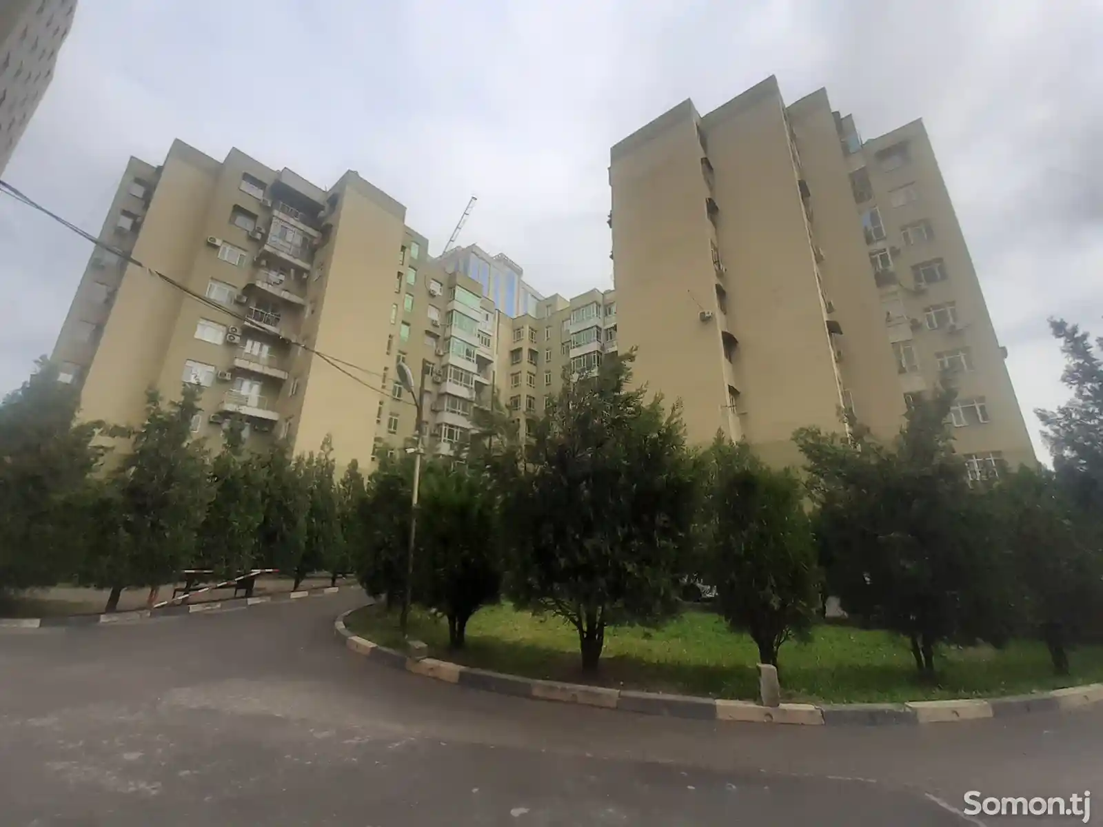 3-комн. квартира, 1 этаж, 97 м², Шохмансур-1