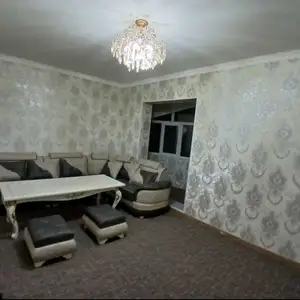 2-комн. квартира, 2 этаж, 60м², 19мкр