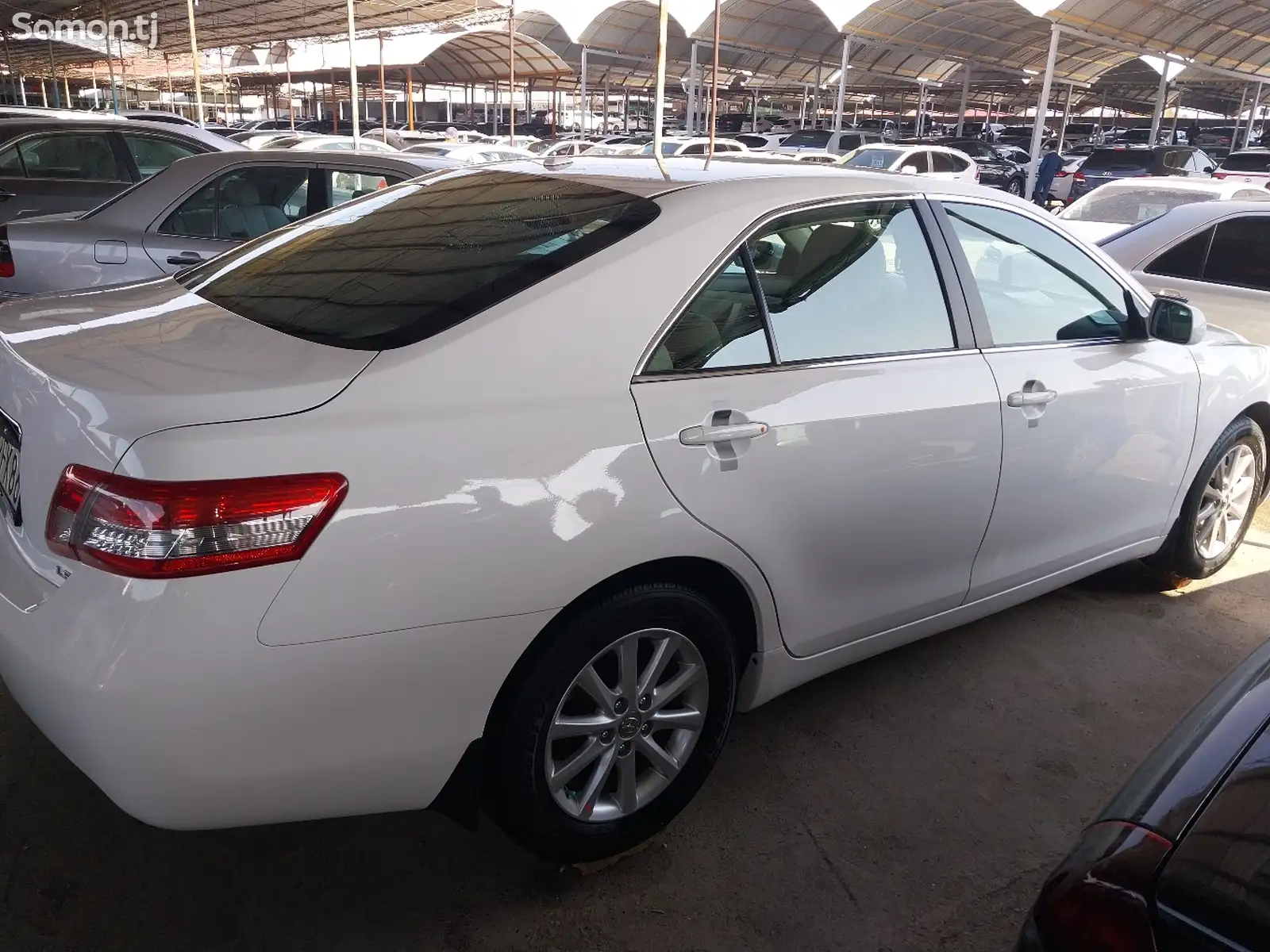 Toyota Camry, 2011-1