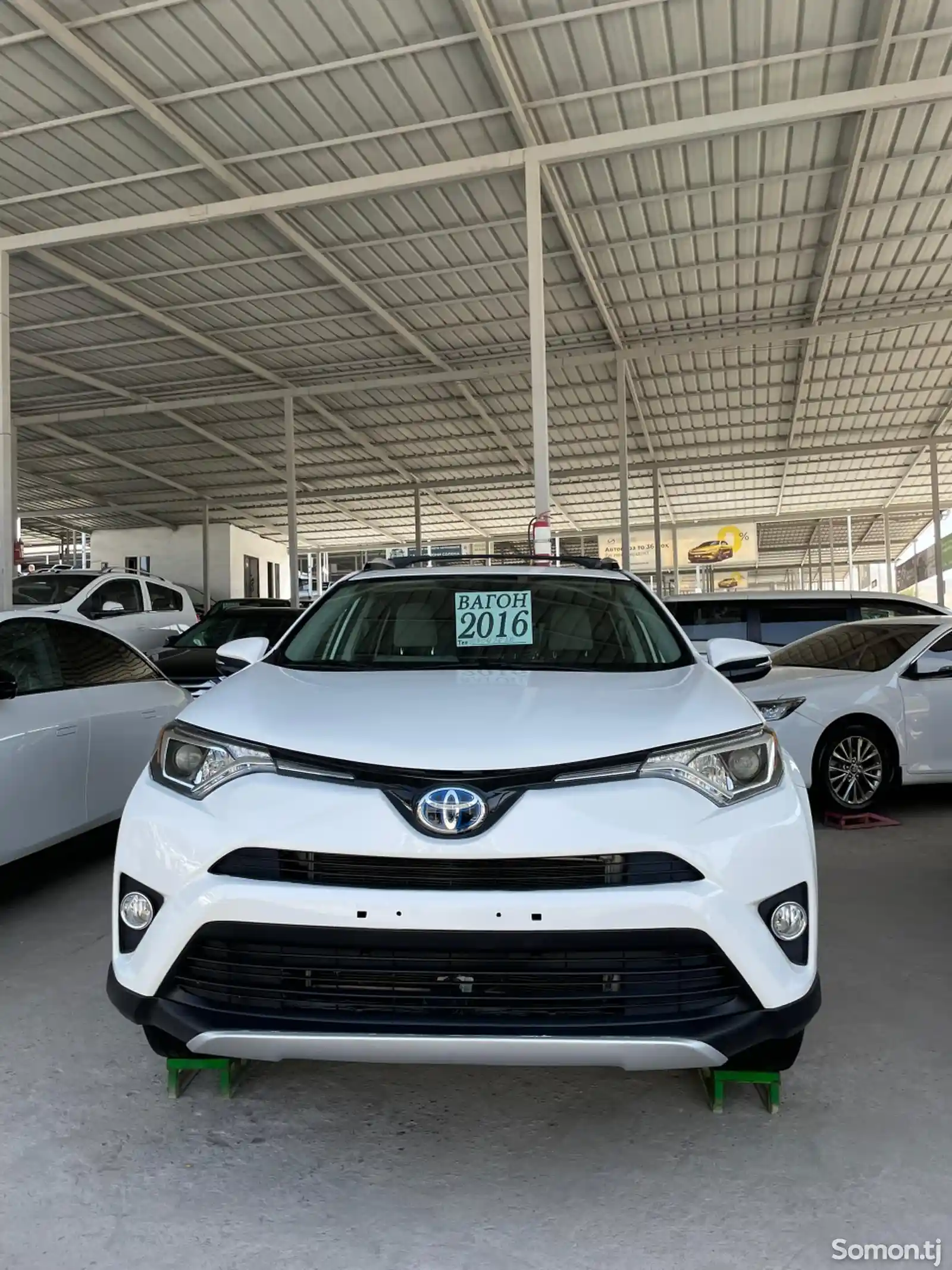 Toyota RAV 4, 2016-1