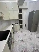 2-комн. квартира, 14 этаж, 78м², Шохмансур-8