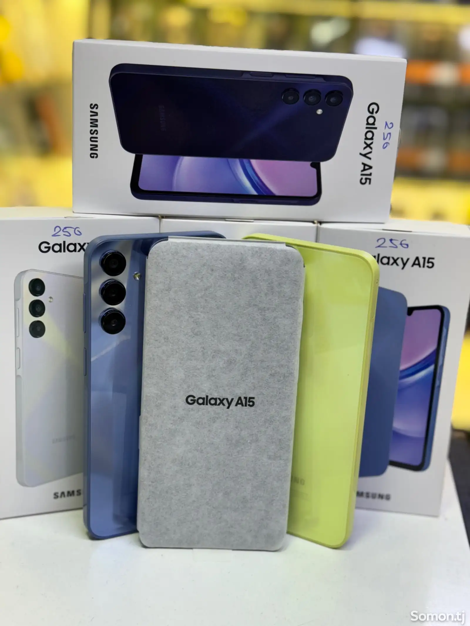 Samsung Galaxy A15-2