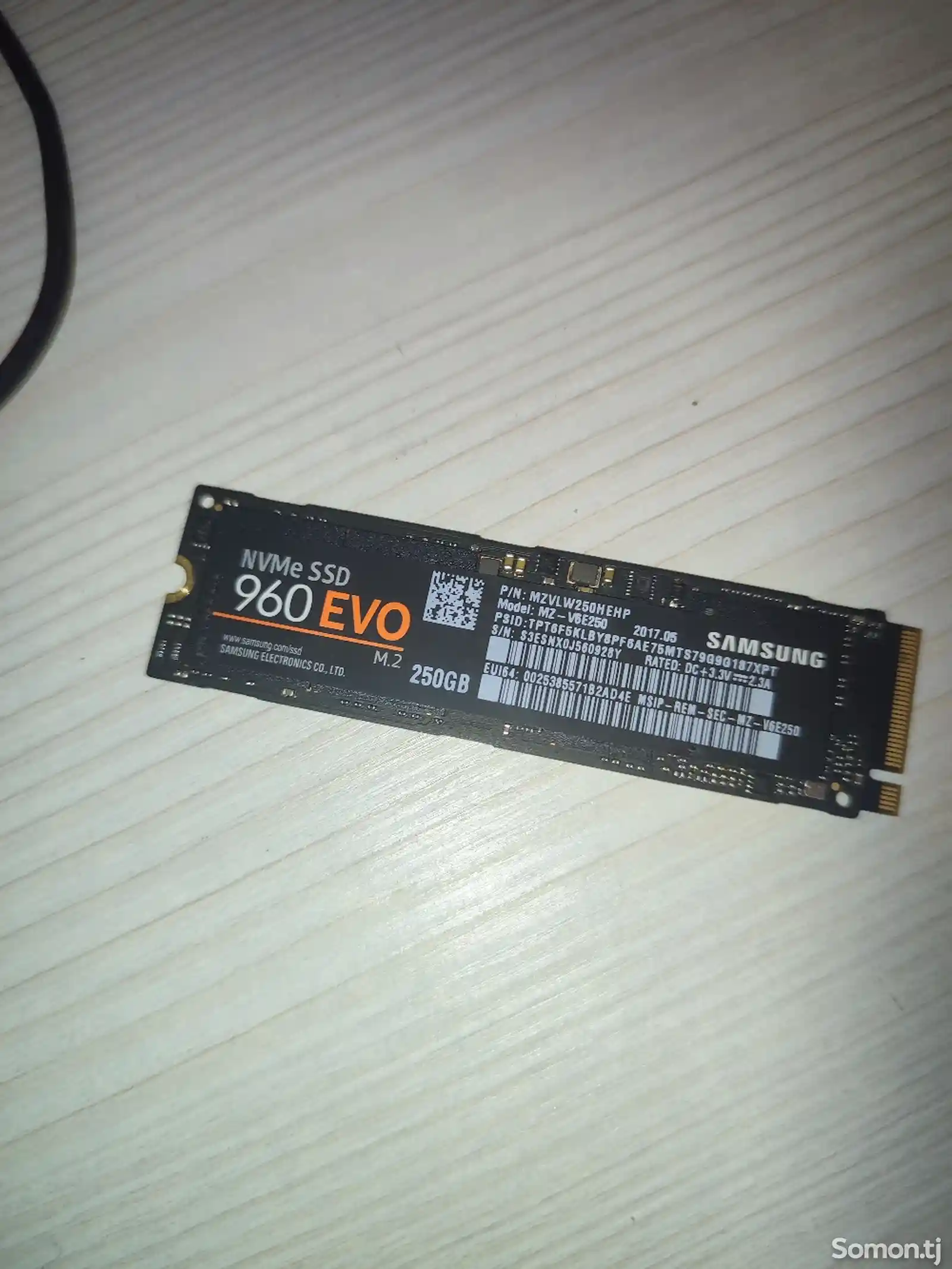 SSD накопитель 250Gb Samsung 960 EVO Series M.2-1