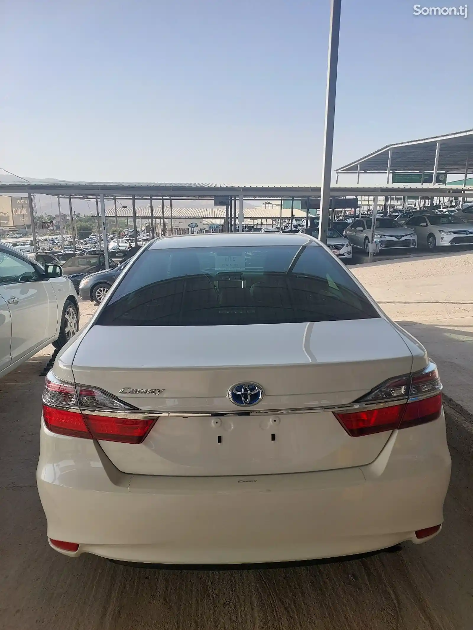 Toyota Camry, 2015-7