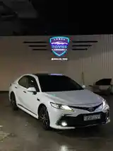 Toyota Camry, 2018-3