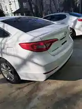 Hyundai Sonata, 2015-10