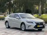 Lexus ES series, 2013-2