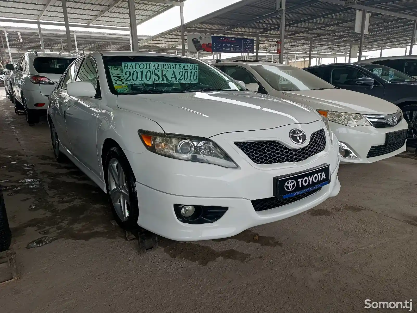 Toyota Camry, 2010-3