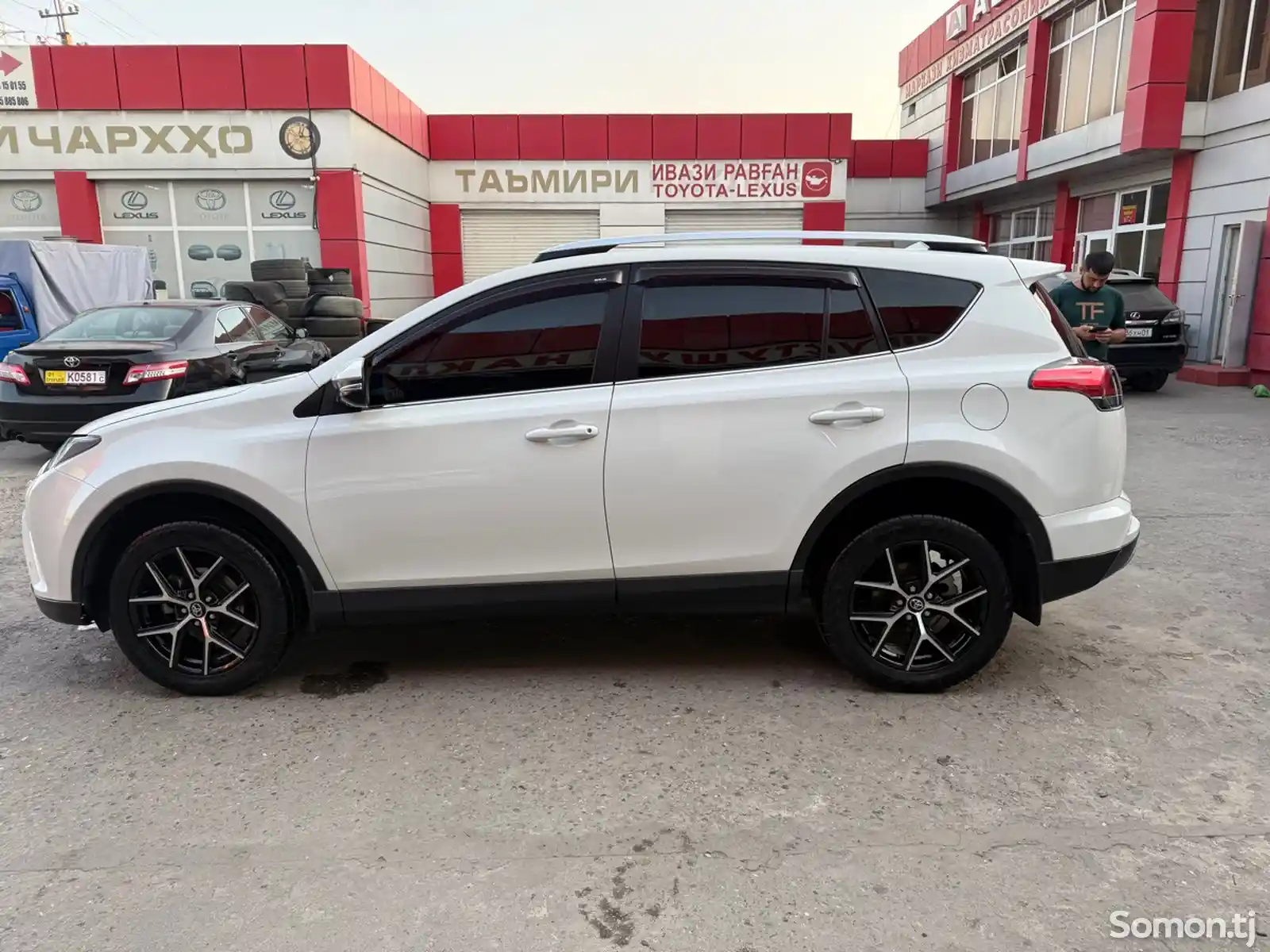 Toyota RAV 4, 2017-2