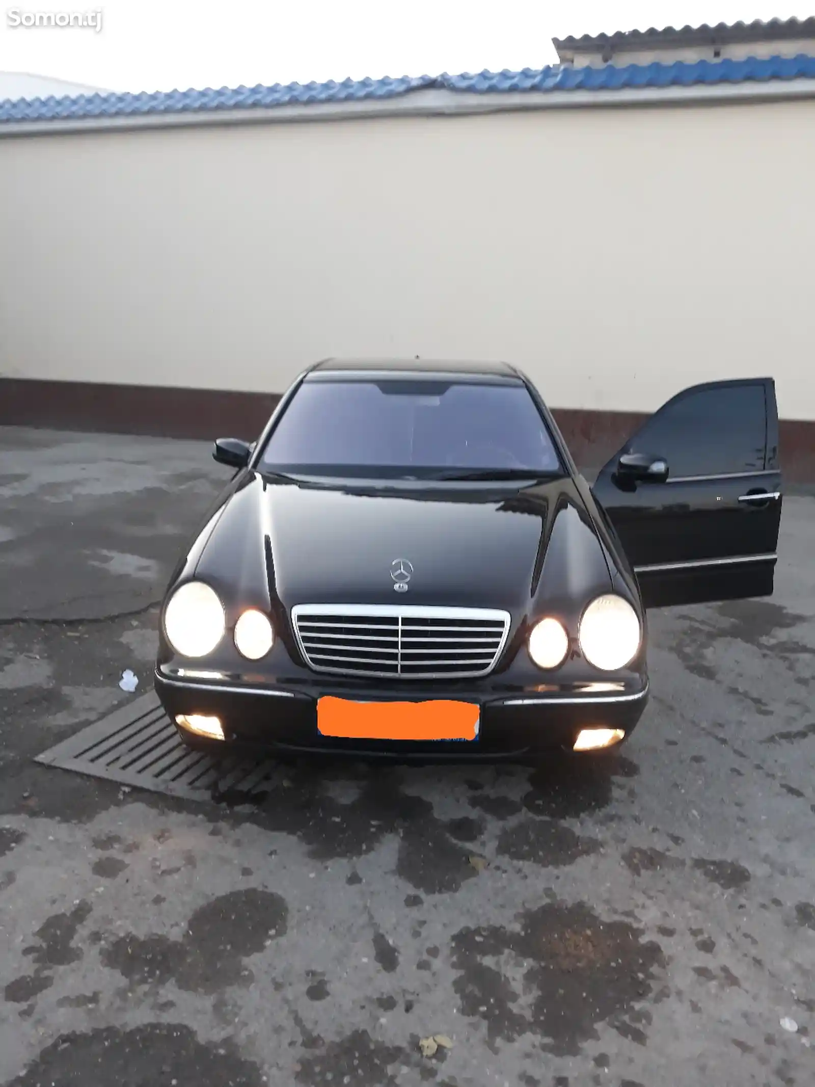 Mercedes-Benz E class, 2000-5