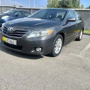 Toyota Camry, 2011