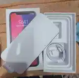 Apple iPhone X-2