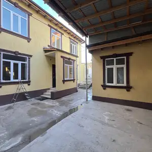 2-этажный, 6 комнатный дом, 325 м², шохмансур