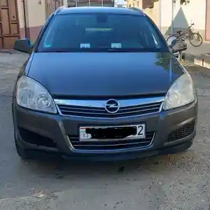 Opel Astra H, 2009