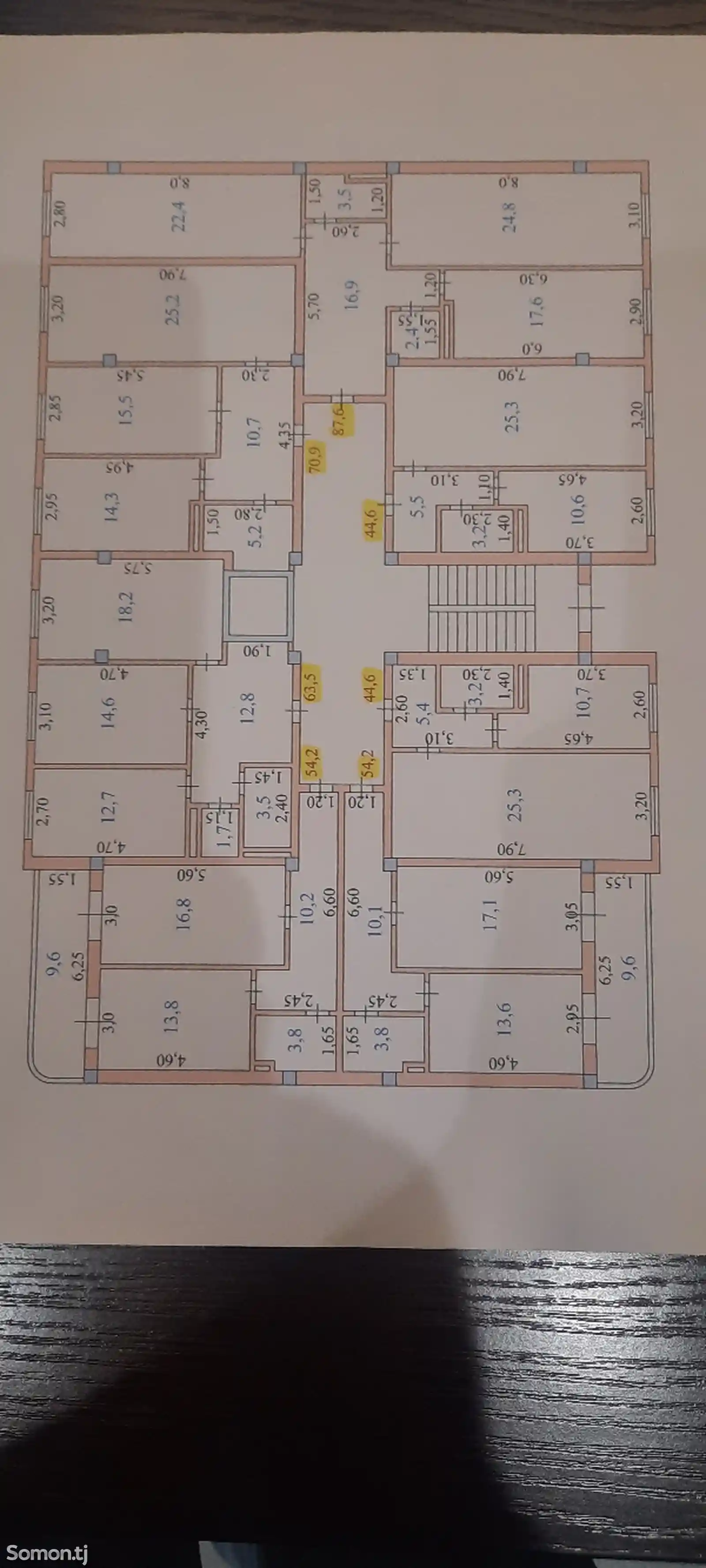 2-комн. квартира, 1 этаж, 71 м², 32мкр-2