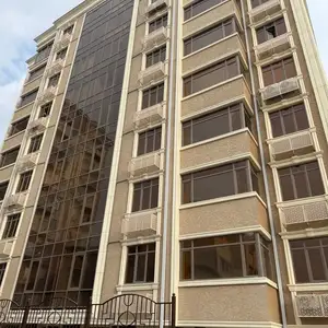 3-комн. квартира, 2 этаж, 82 м², 19 мкр