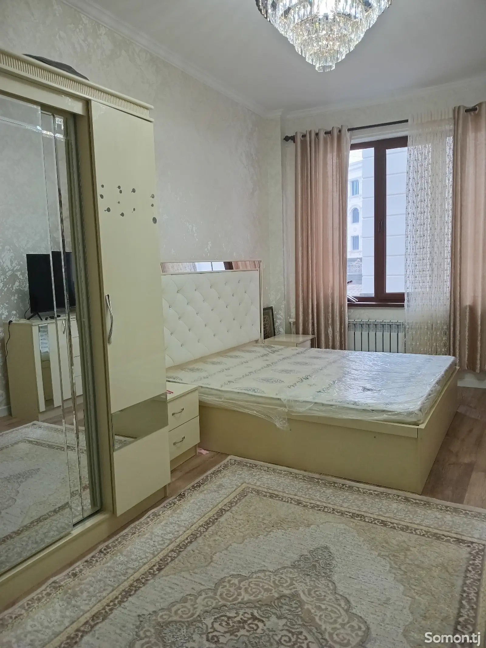 3-комн. квартира, 2 этаж, 90м², И. Сомини, Сафо, Пединститут-1