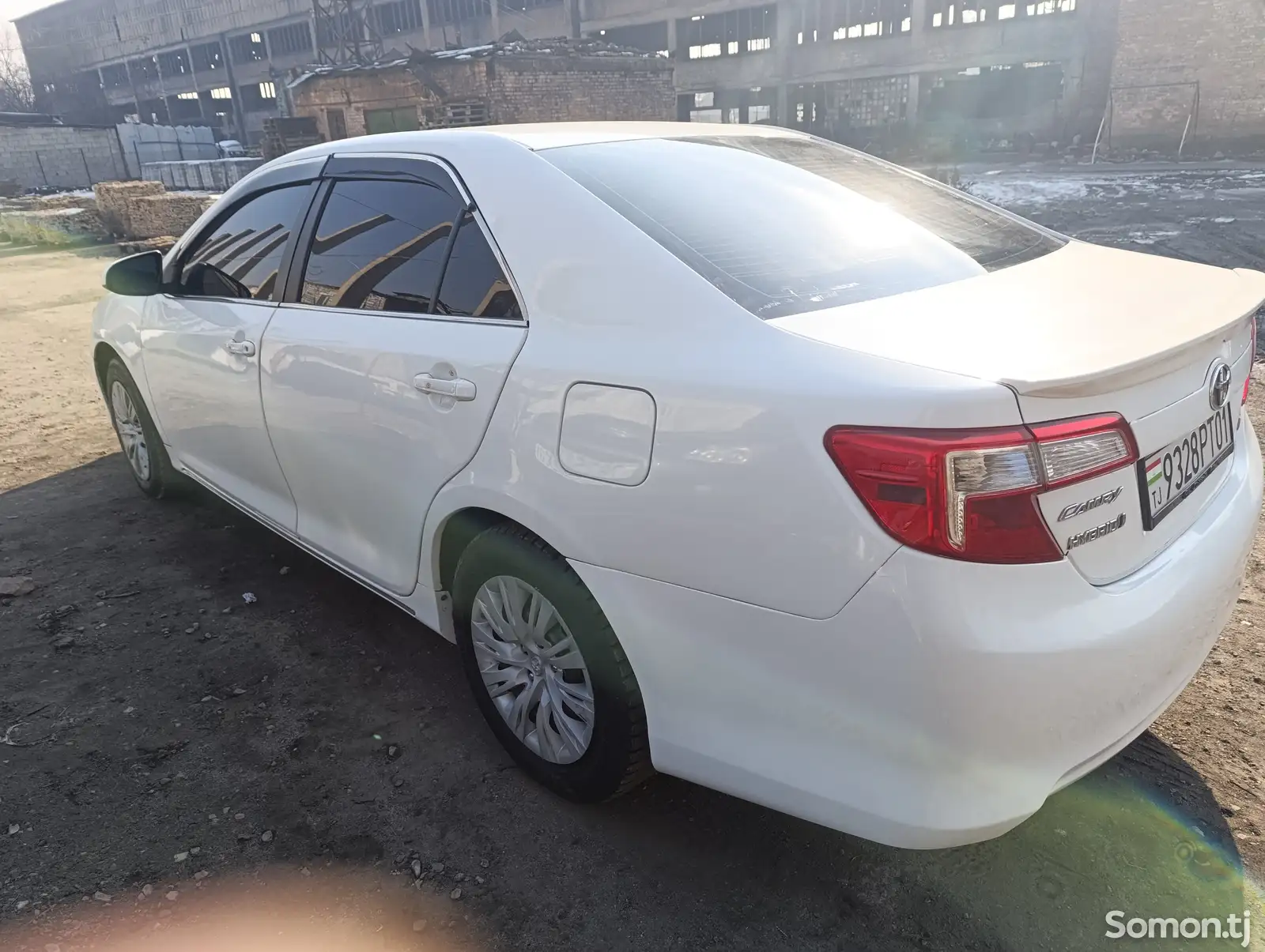 Toyota Camry, 2013-1