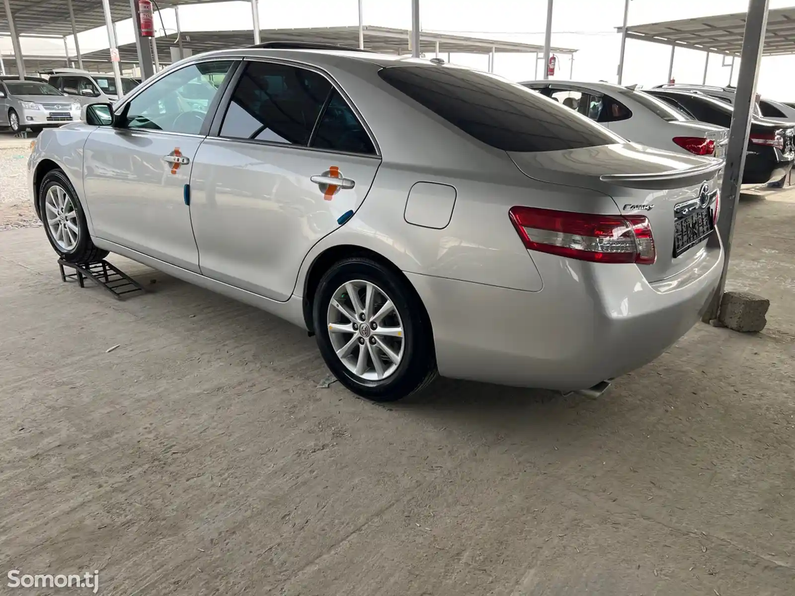 Toyota Camry, 2010-5