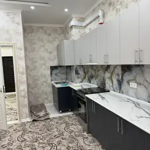 2-комн. квартира, 8 этаж, 60м², бустон сити шохмансур