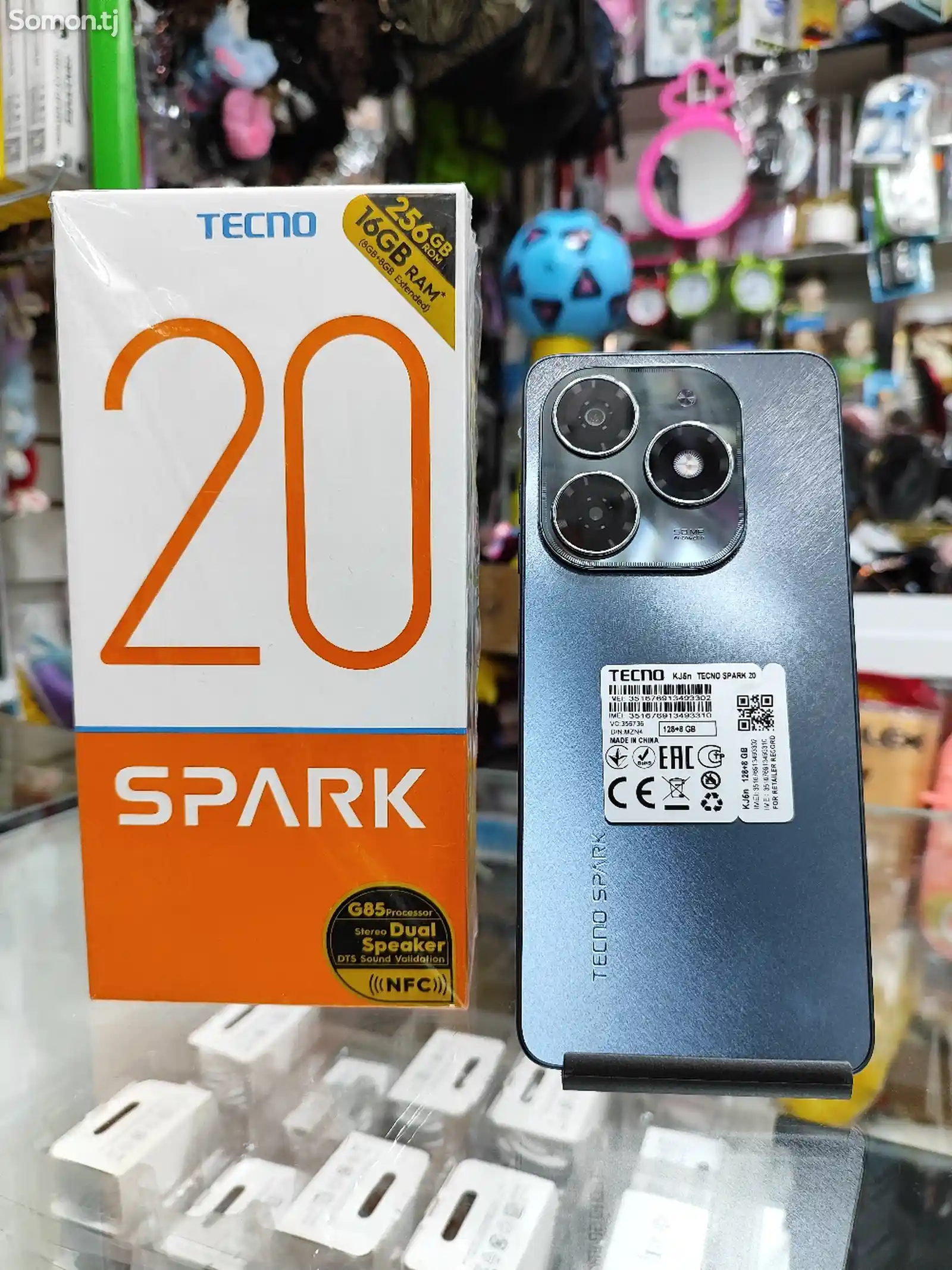 Tecno Spark 20 16/128Gb white-2