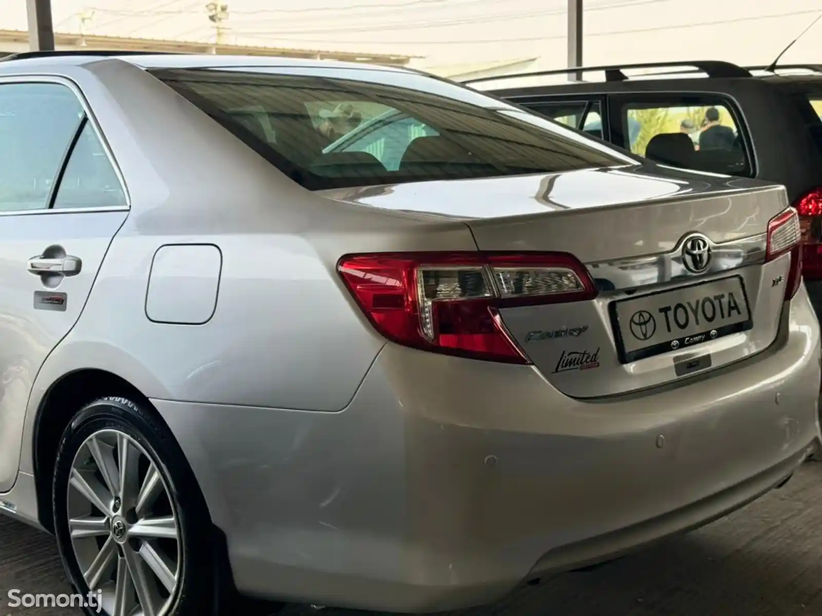 Toyota Camry, 2012-9