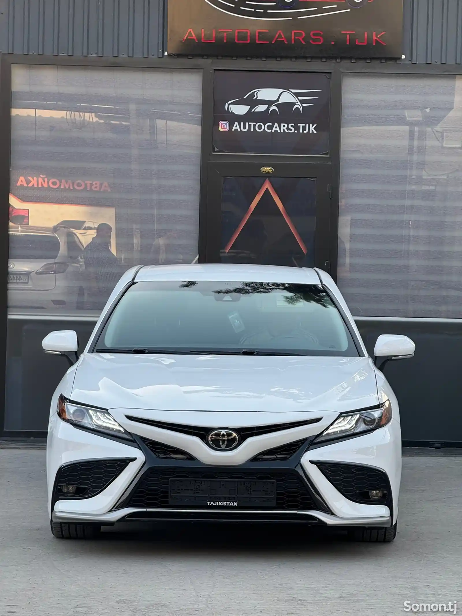 Toyota Camry, 2018-7