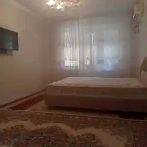 2-комн. квартира, 1 этаж, 60м², 34 мкр