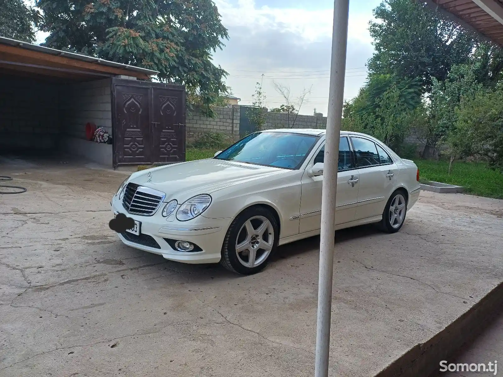 Mercedes-Benz E class, 2008-4