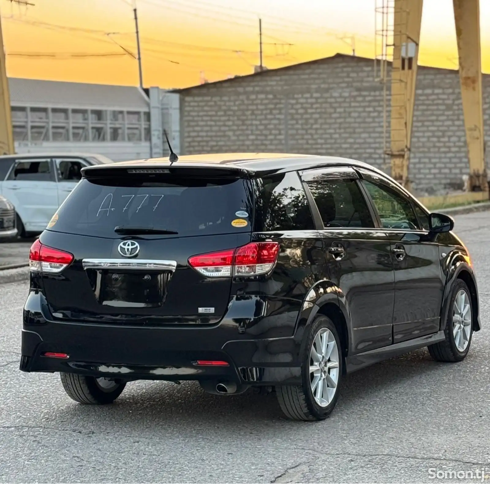 Toyota Wish, 2014-7