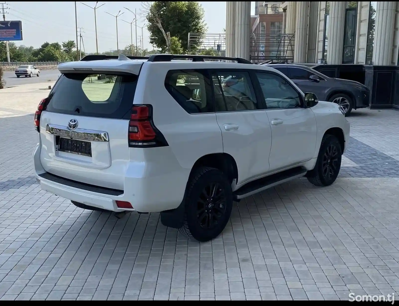 Toyota Land Cruiser Prado, 2020-6