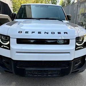 Land Rover Defender, 2023