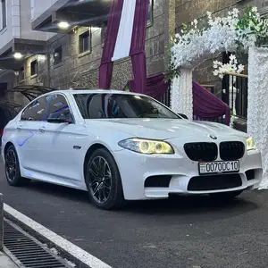 BMW 5 series, 2015