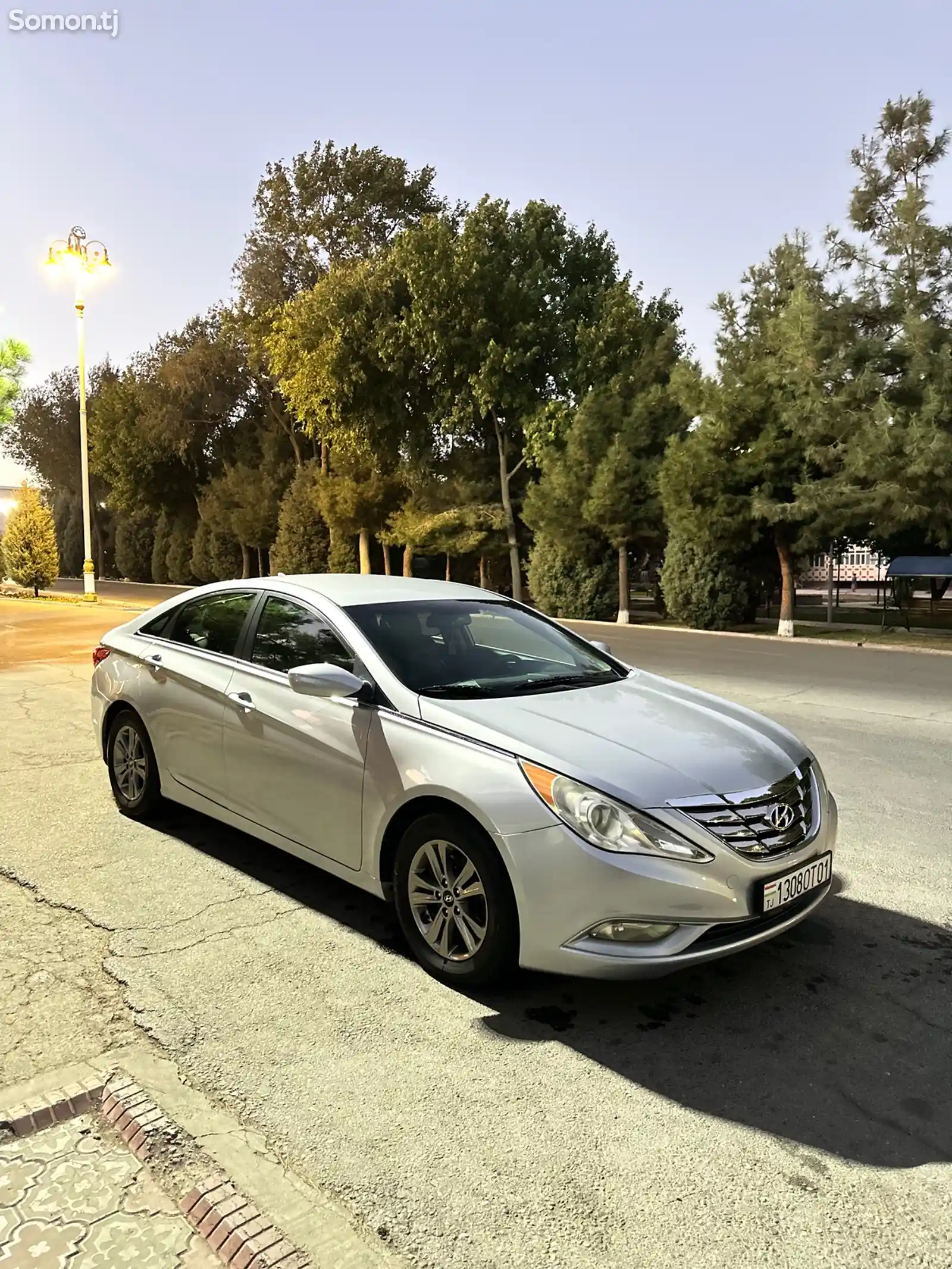 Hyundai Sonata, 2013-8