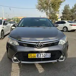 Toyota Camry, 2017