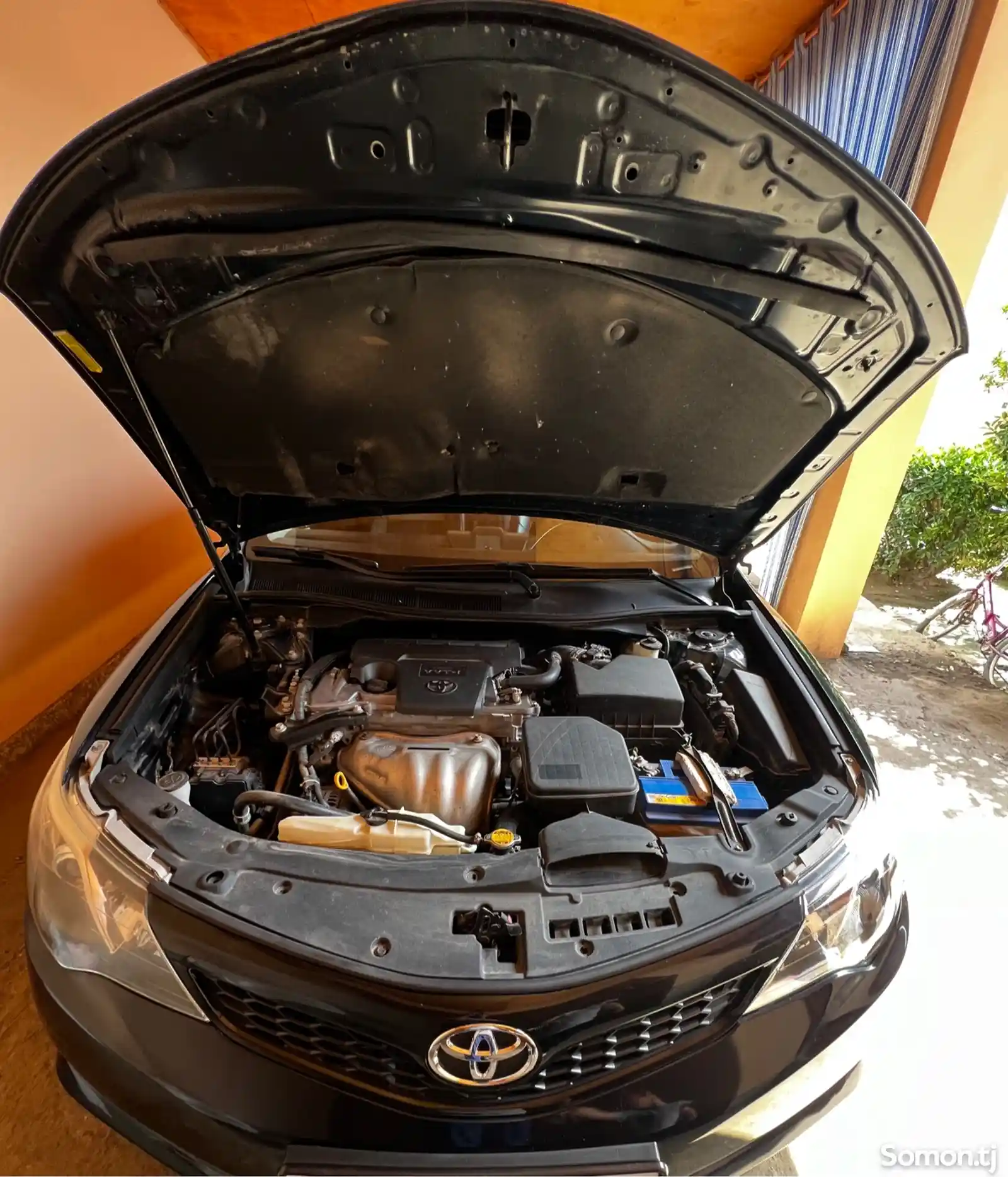 Toyota Camry, 2012-9